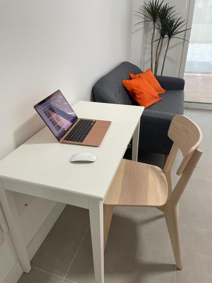 Encantador Piso Con Terraza Y Piscina Διαμέρισμα Benalmádena Εξωτερικό φωτογραφία