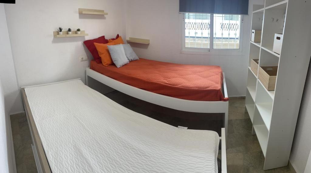 Encantador Piso Con Terraza Y Piscina Διαμέρισμα Benalmádena Εξωτερικό φωτογραφία