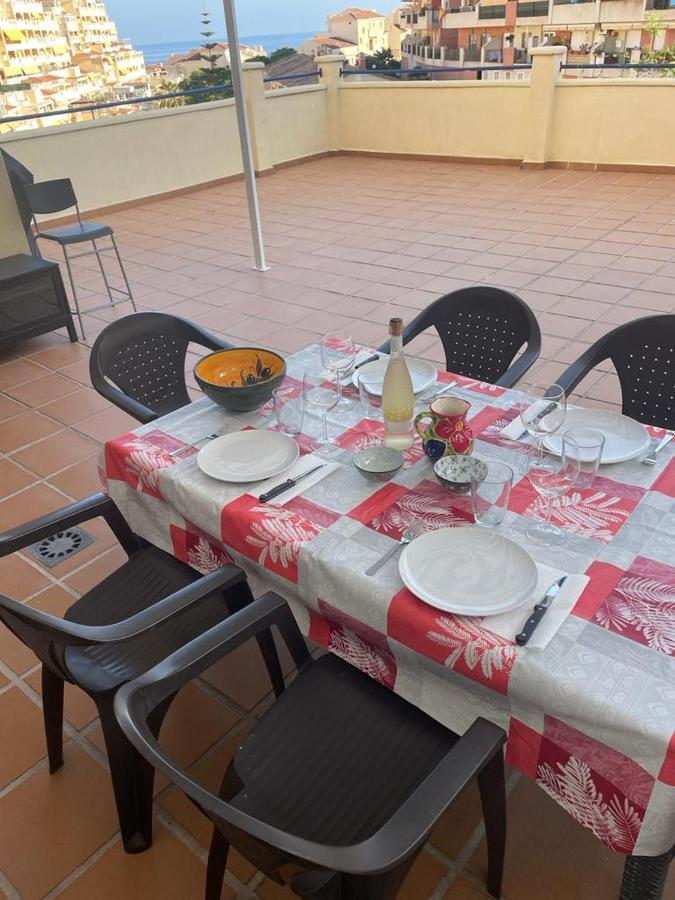 Encantador Piso Con Terraza Y Piscina Διαμέρισμα Benalmádena Εξωτερικό φωτογραφία